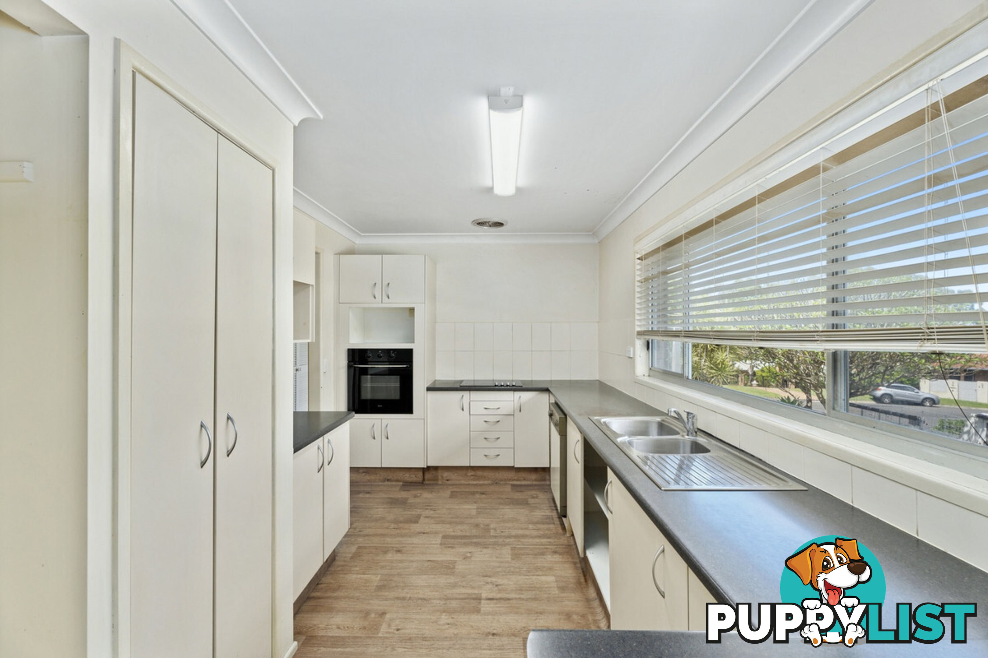 9 Marla Way CARRARA QLD 4211