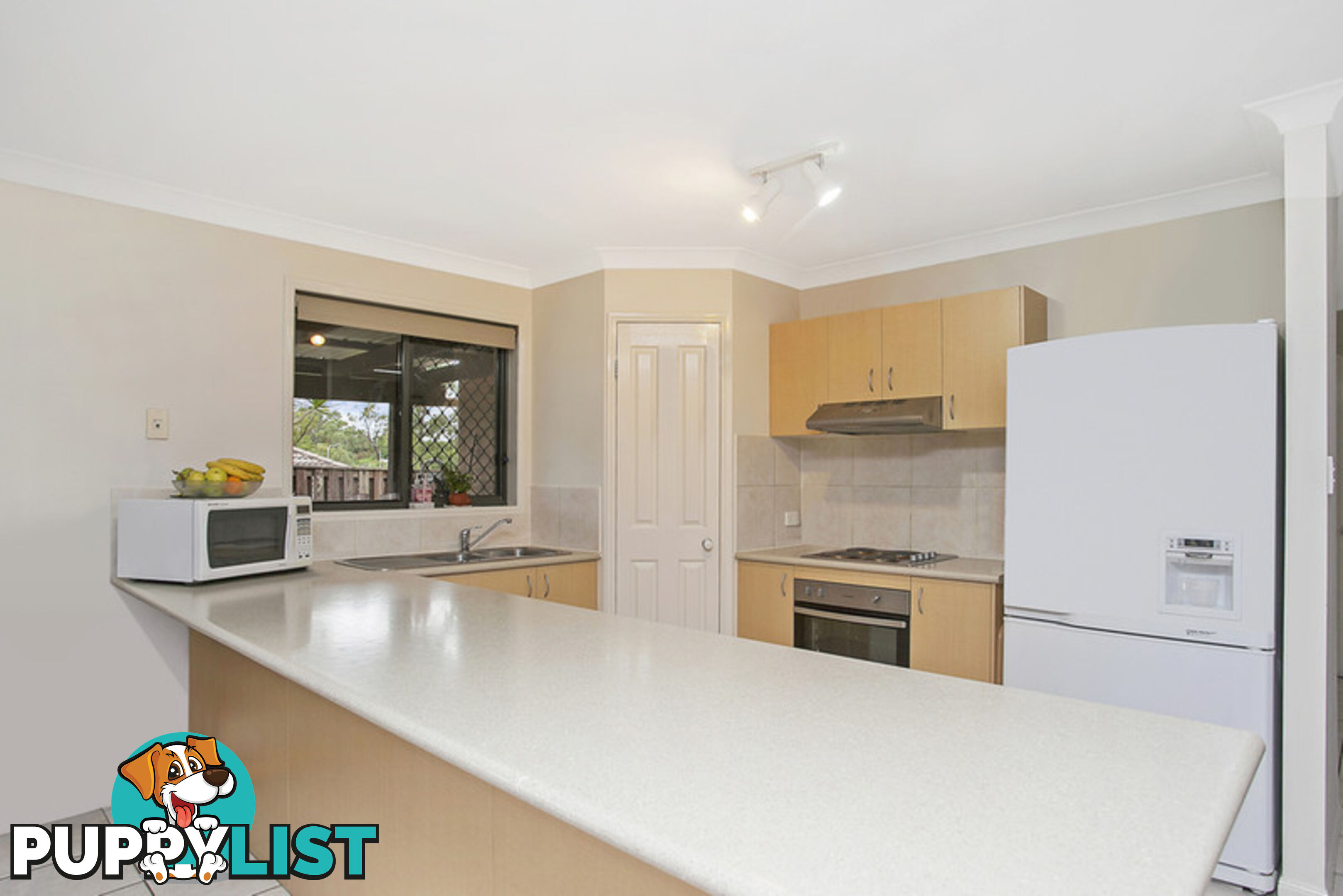 8 Marlee Jayne Close NERANG QLD 4211