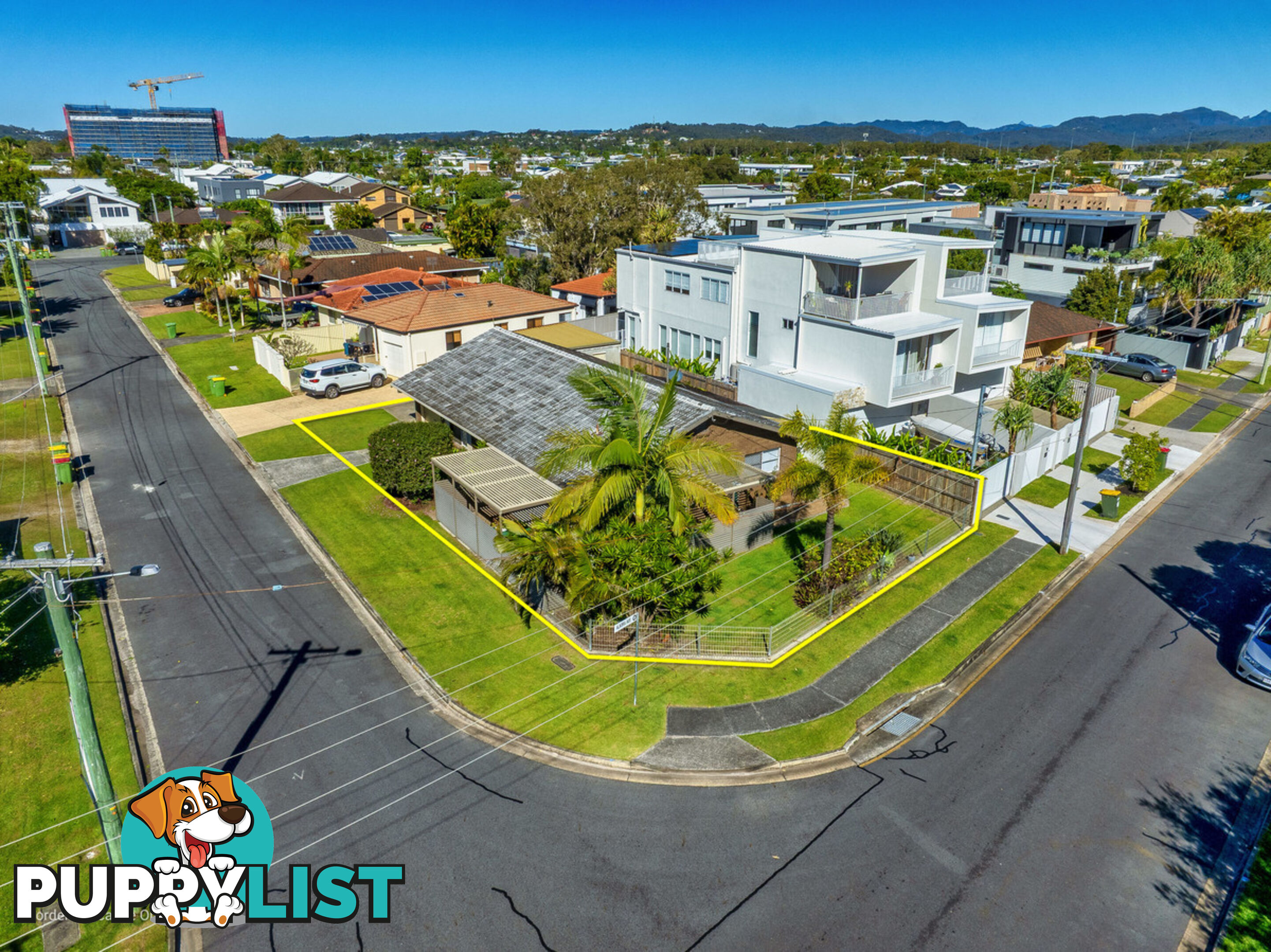 14 Boodera Road PALM BEACH QLD 4221