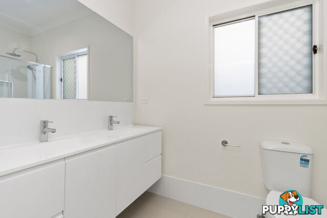 6 Riverina Court NERANG QLD 4211
