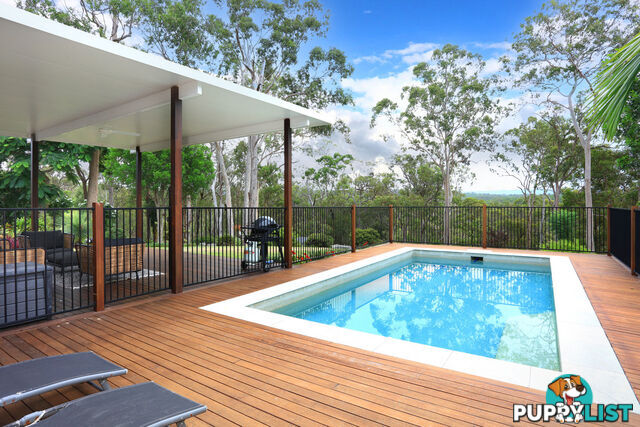 8 Crocus Way GAVEN QLD 4211