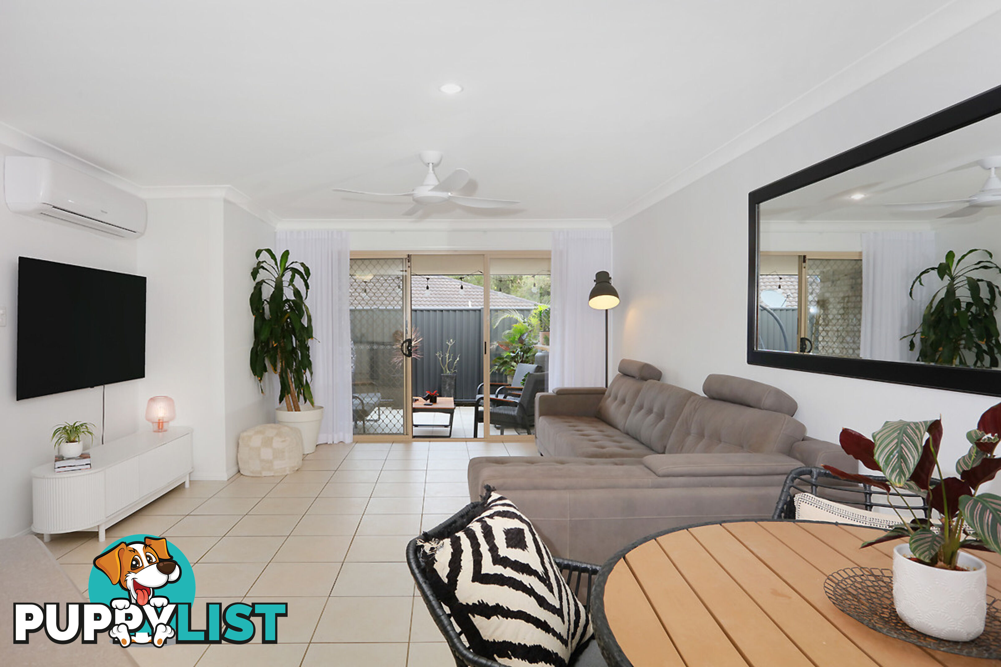 1/11 Gannon Way UPPER COOMERA QLD 4209