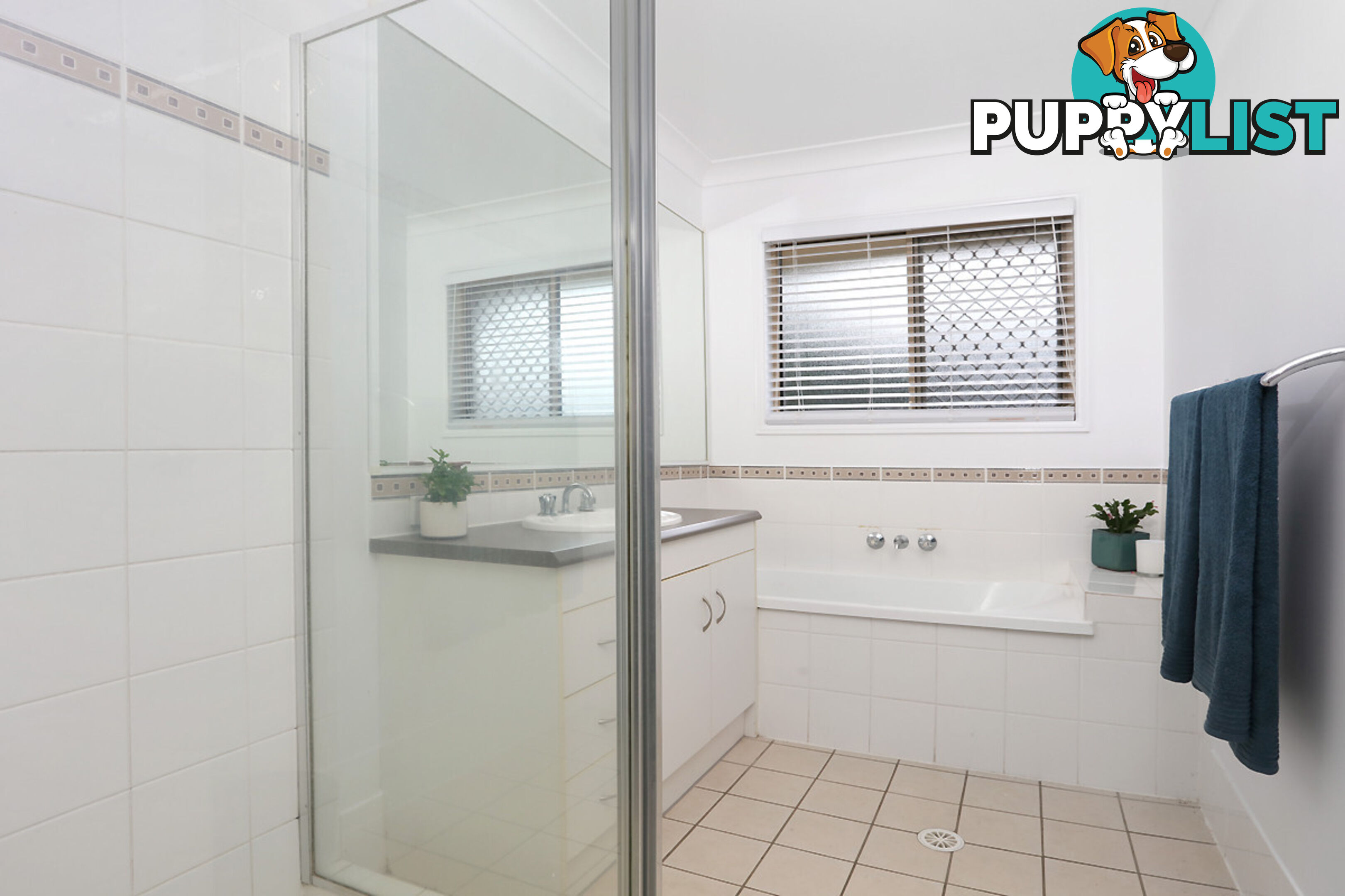 1/11 Gannon Way UPPER COOMERA QLD 4209