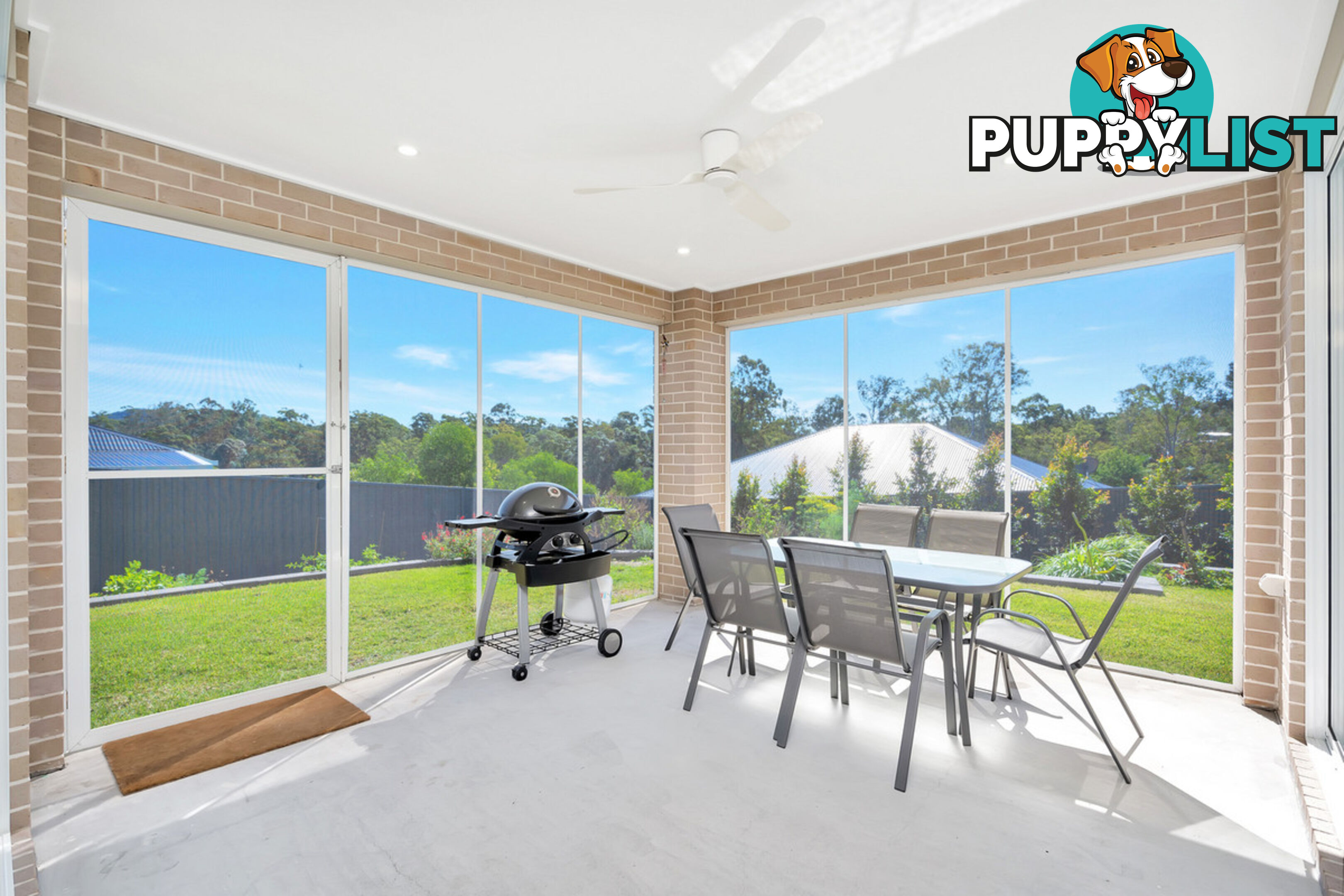 89 Peter Mills Drive GILSTON QLD 4211