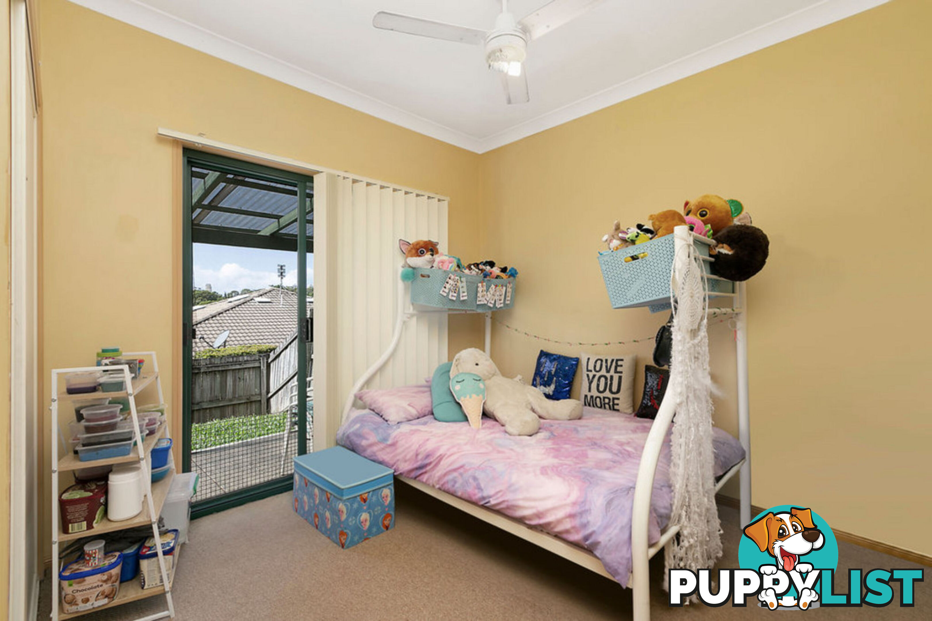 1/51 Kumbari Avenue SOUTHPORT QLD 4215