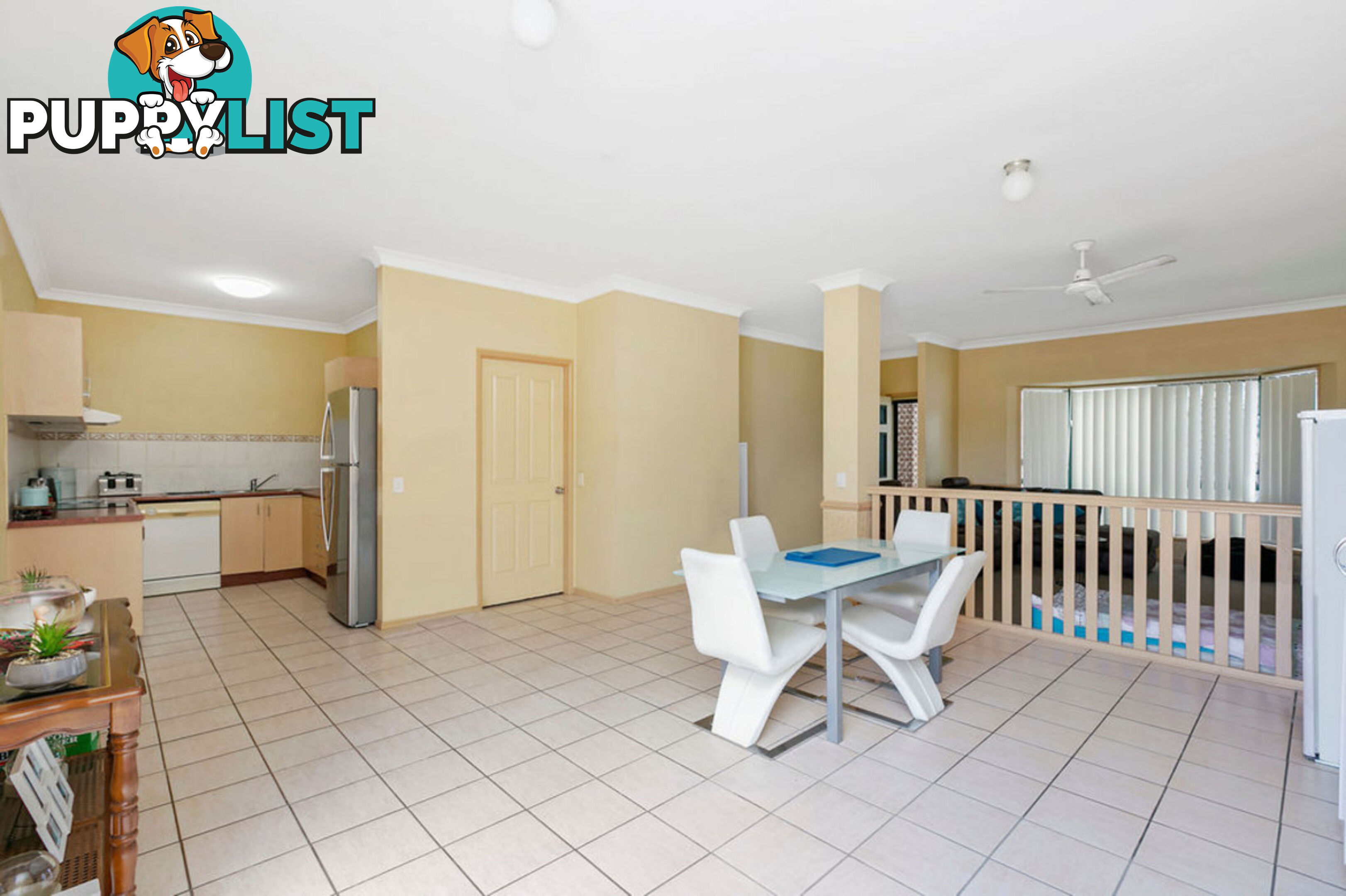 1/51 Kumbari Avenue SOUTHPORT QLD 4215