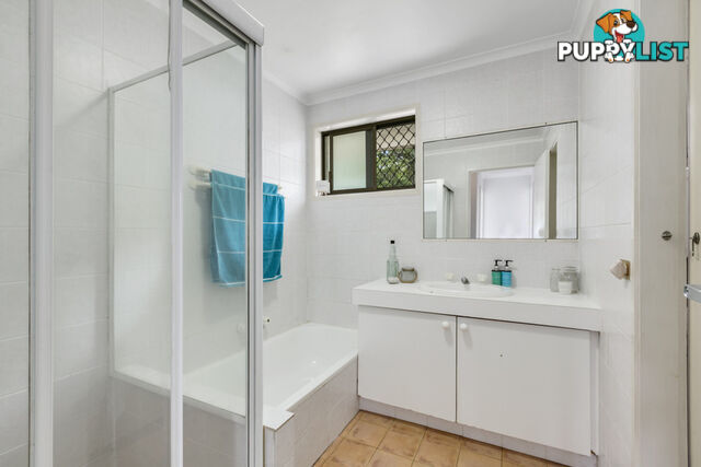 12 Guthrie Parade CARRARA QLD 4211