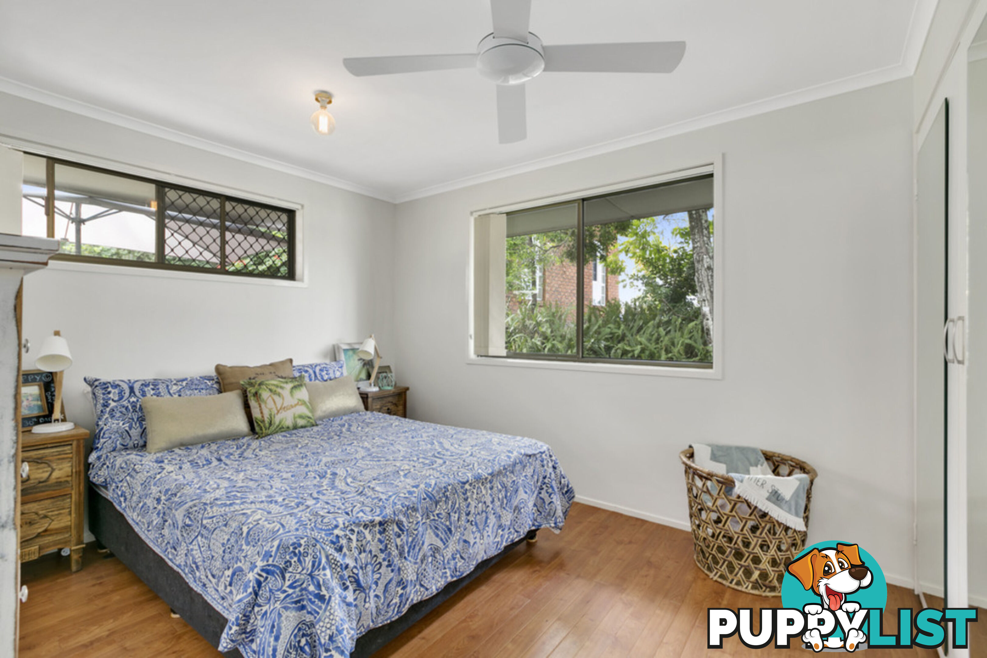 12 Guthrie Parade CARRARA QLD 4211