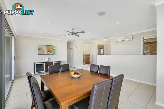 84 Armstrong Way HIGHLAND PARK QLD 4211