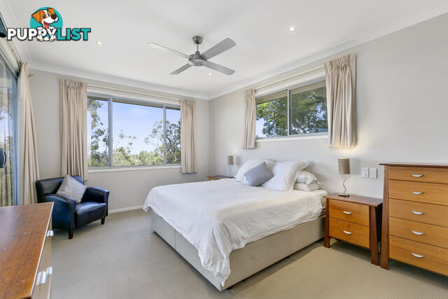 84 Armstrong Way HIGHLAND PARK QLD 4211