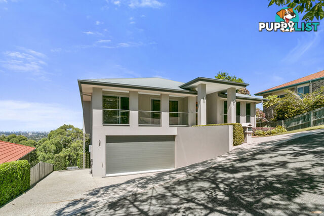 84 Armstrong Way HIGHLAND PARK QLD 4211