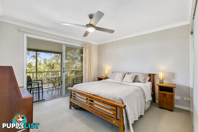 84 Armstrong Way HIGHLAND PARK QLD 4211