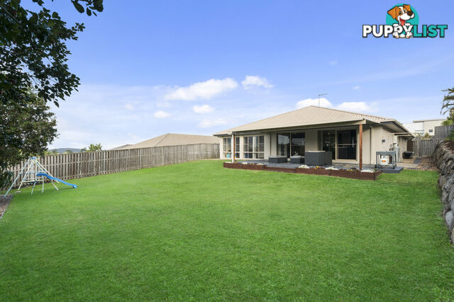 19 Laughlen Chase PACIFIC PINES QLD 4211