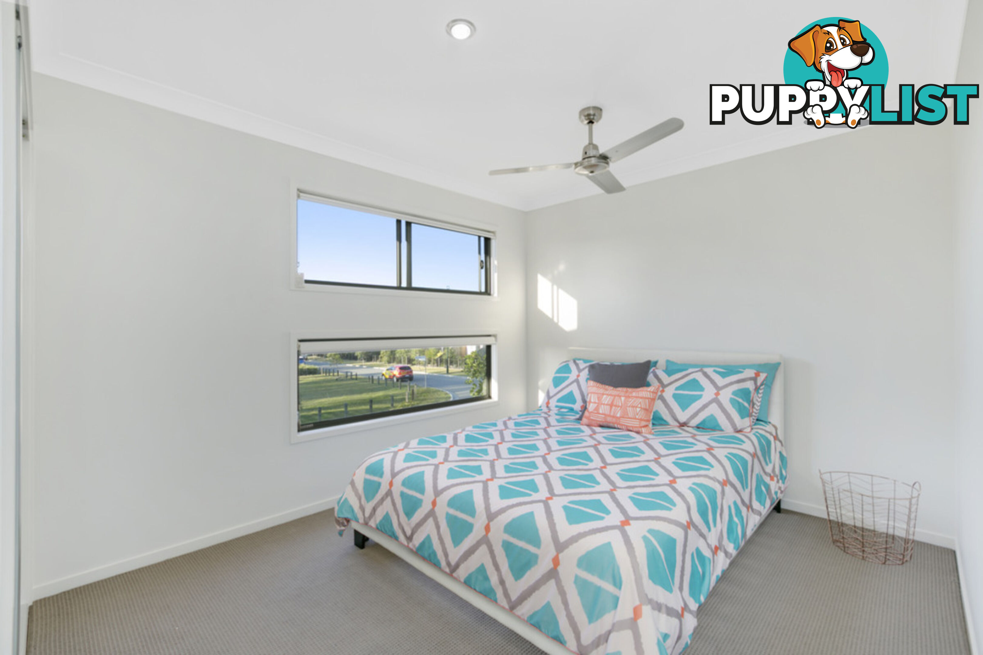 10 Janelle Street PIMPAMA QLD 4209