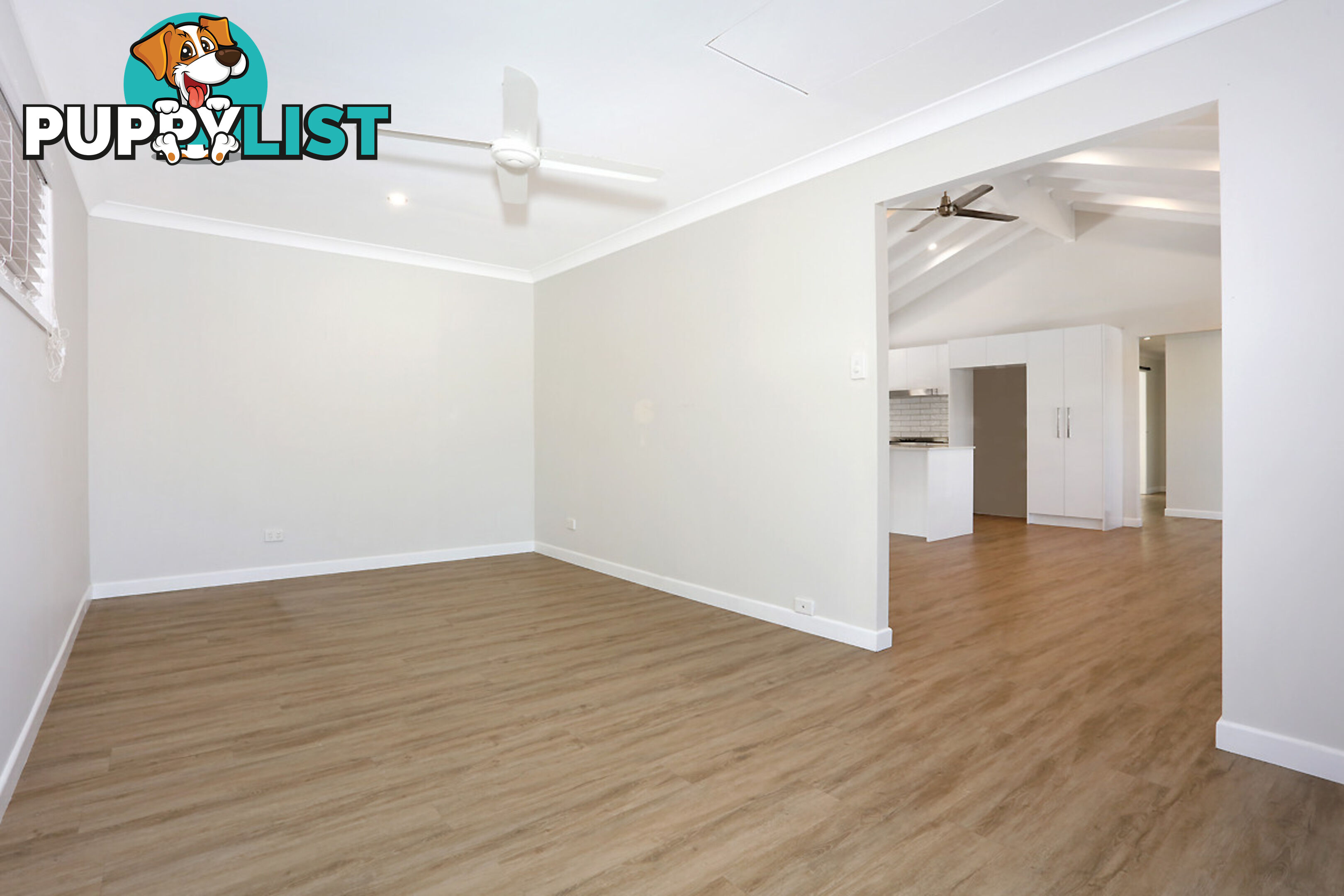 17 Murev Way CARRARA QLD 4211