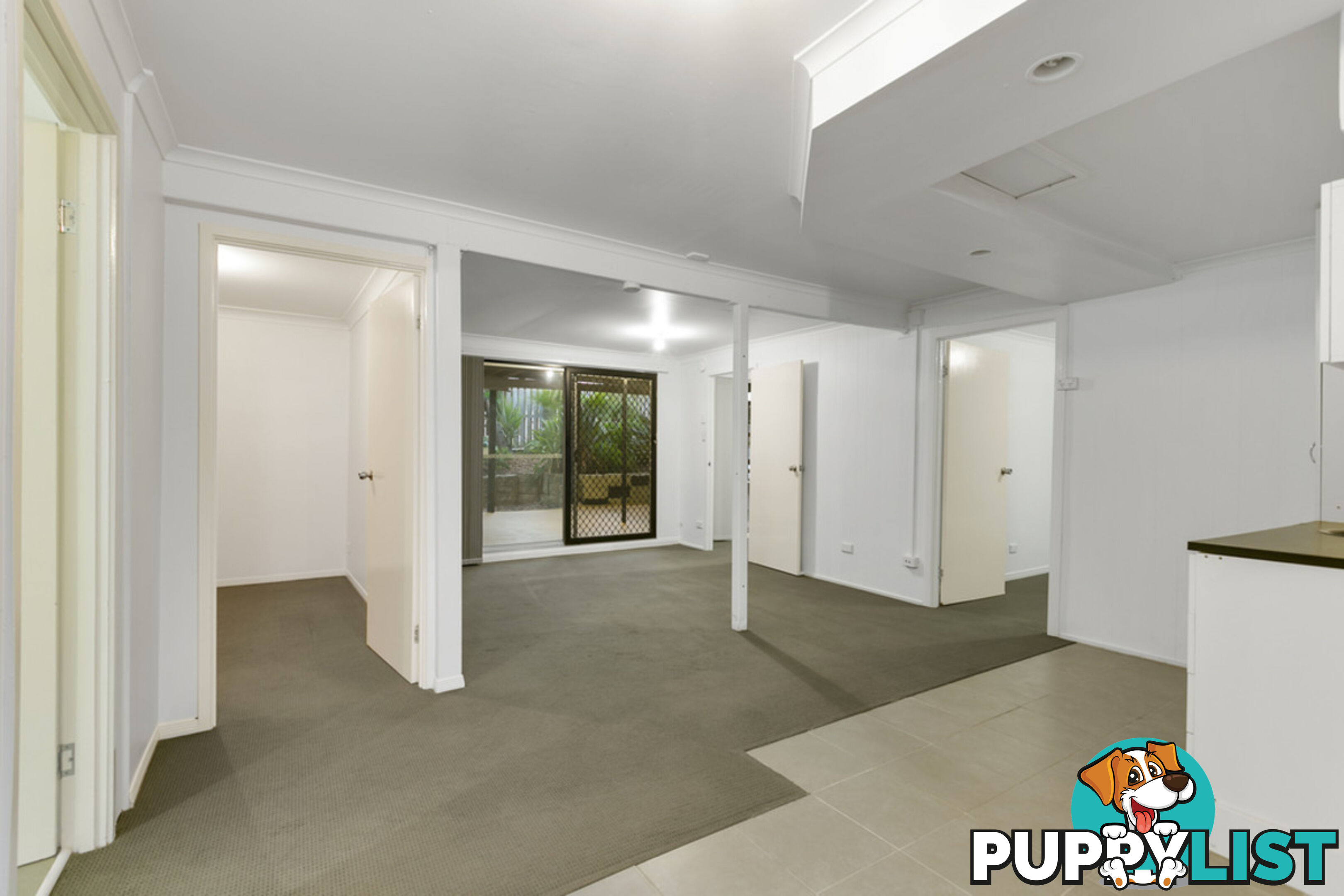 16 Kallaroo Crescent ASHMORE QLD 4214