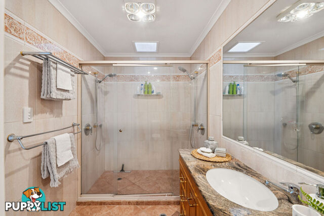 27 Bartlett Avenue NERANG QLD 4211