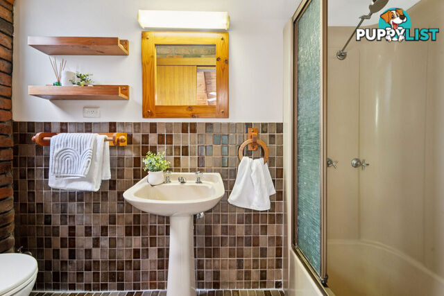 27 Bartlett Avenue NERANG QLD 4211