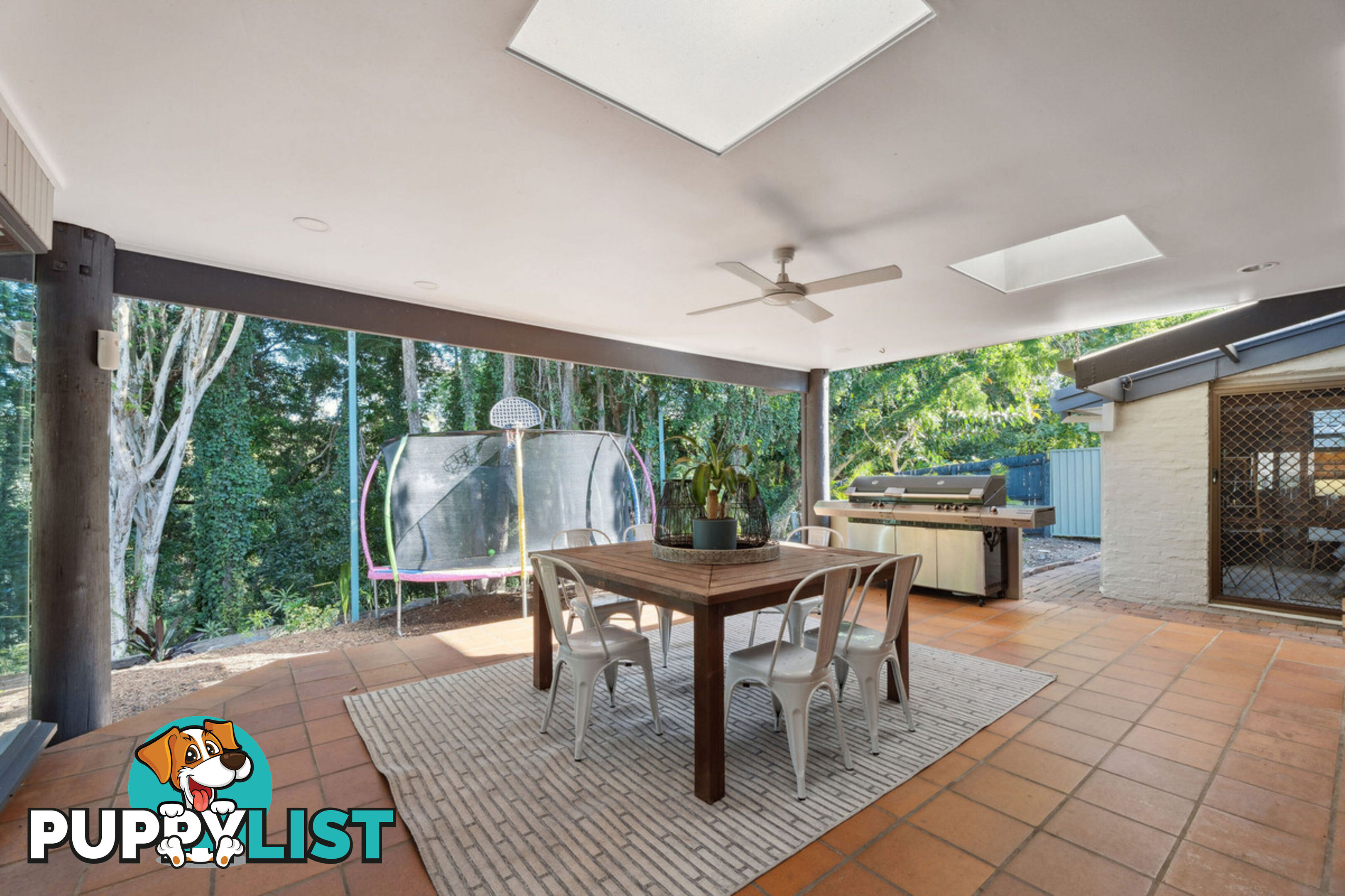 27 Bartlett Avenue NERANG QLD 4211