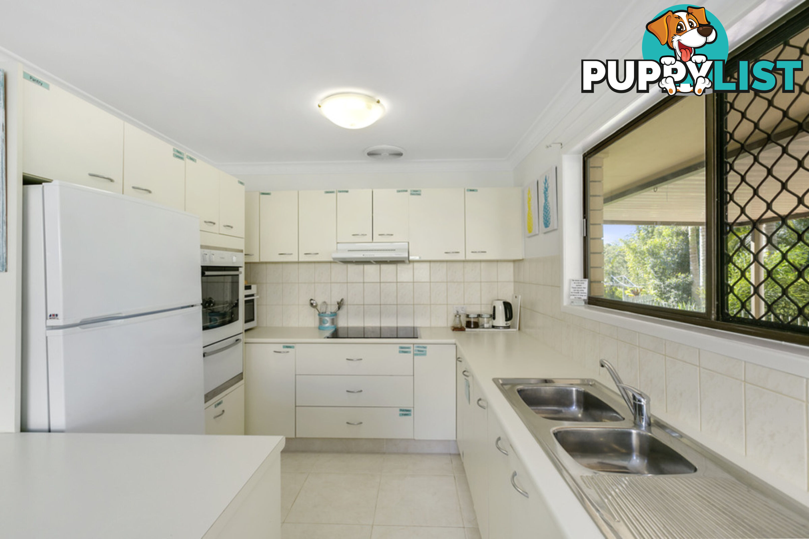 40 Bonogin Road MUDGEERABA QLD 4213