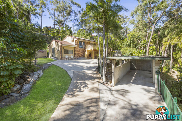 9 Design Place HIGHLAND PARK QLD 4211