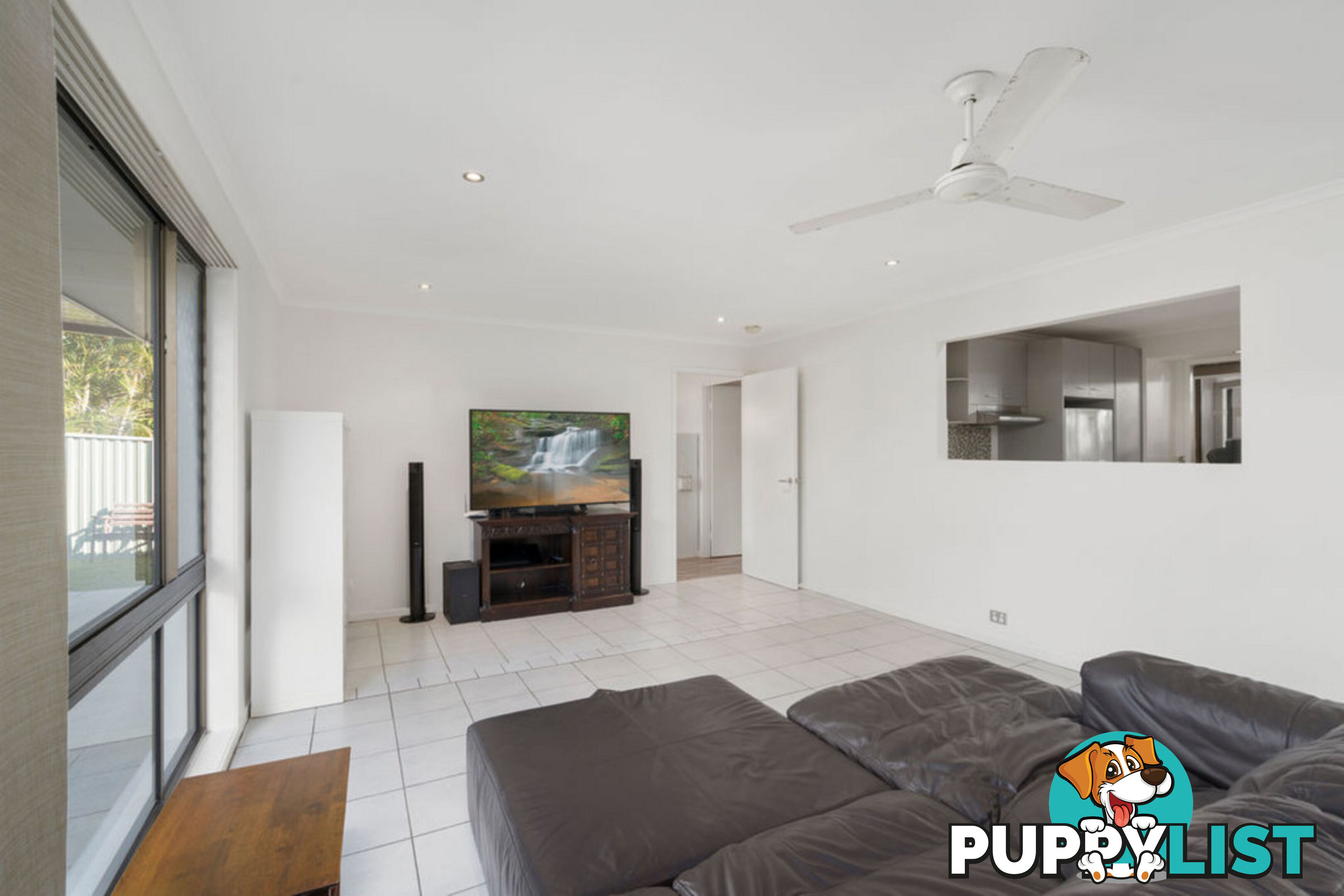 18 Burgundy Court HIGHLAND PARK QLD 4211