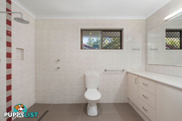 18 Burgundy Court HIGHLAND PARK QLD 4211