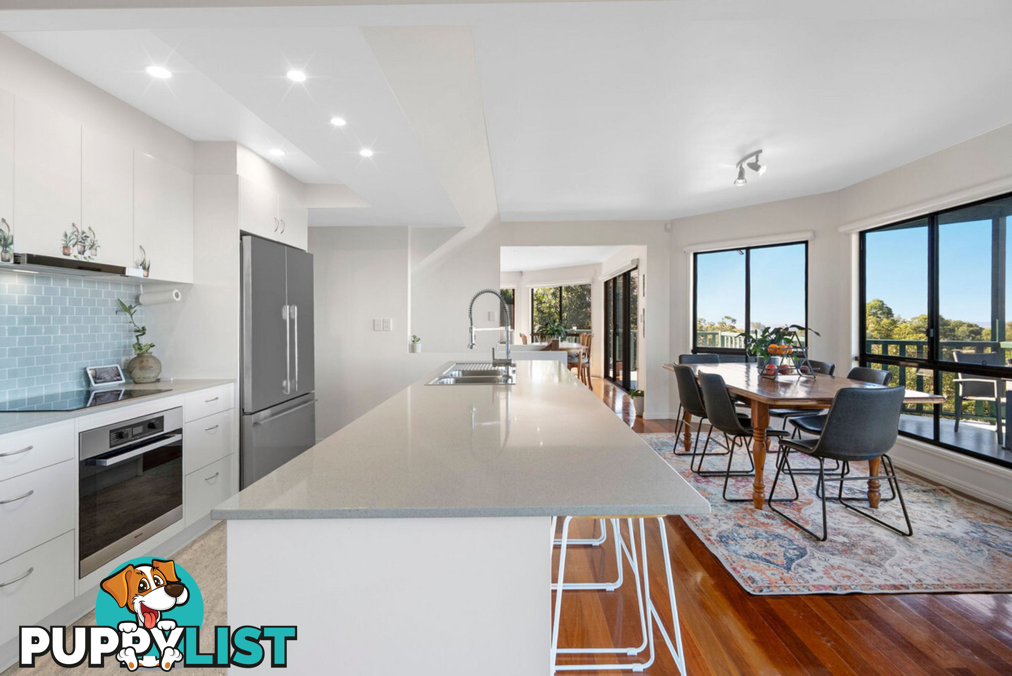 50 Macrozamia Drive CLAGIRABA QLD 4211