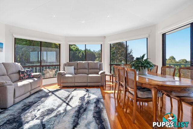 50 Macrozamia Drive CLAGIRABA QLD 4211