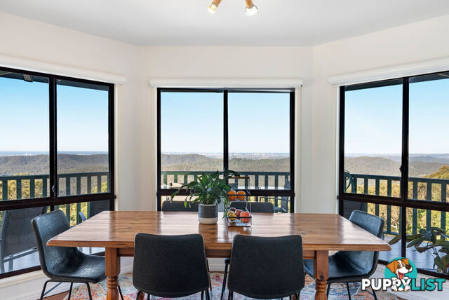 50 Macrozamia Drive CLAGIRABA QLD 4211