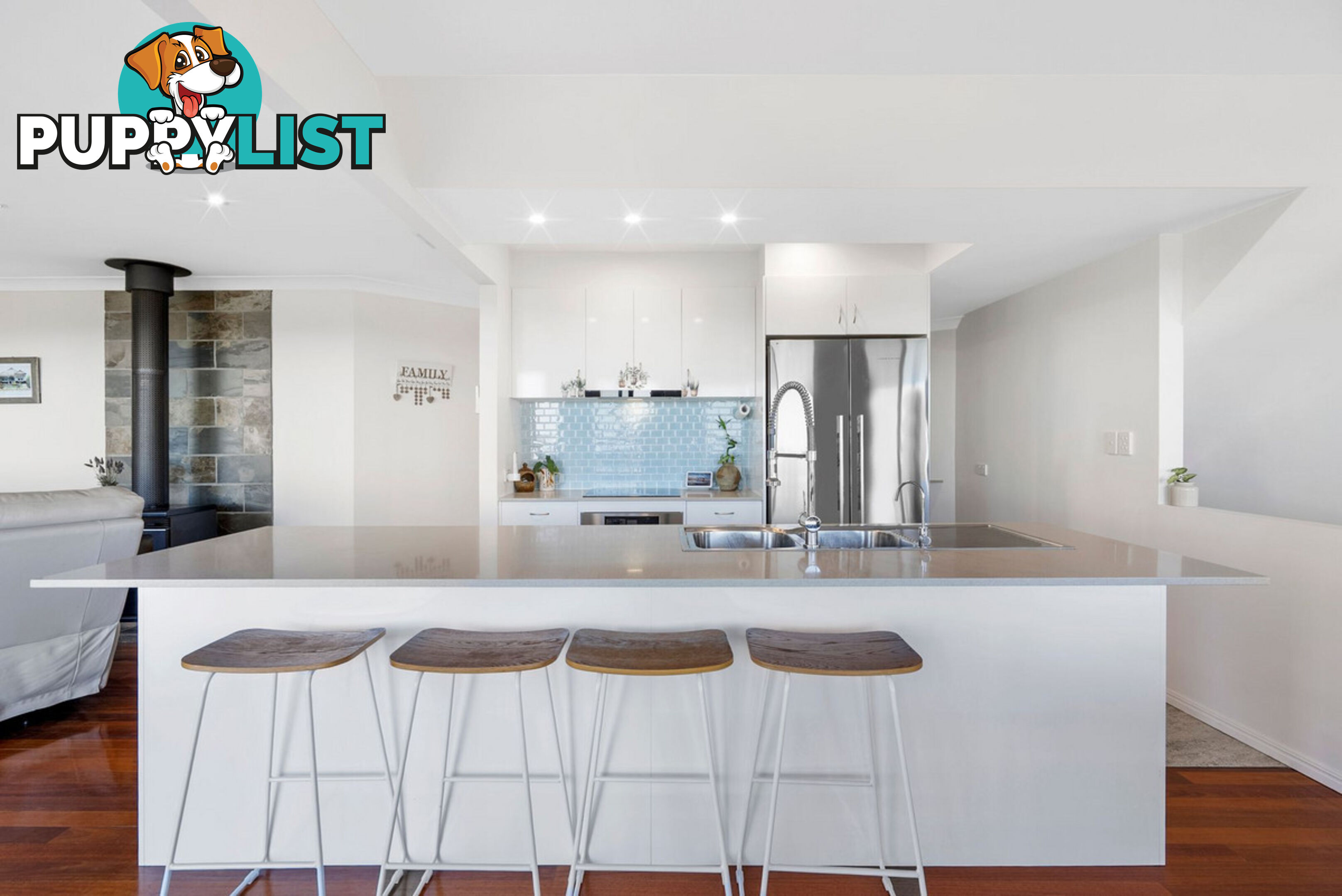 50 Macrozamia Drive CLAGIRABA QLD 4211