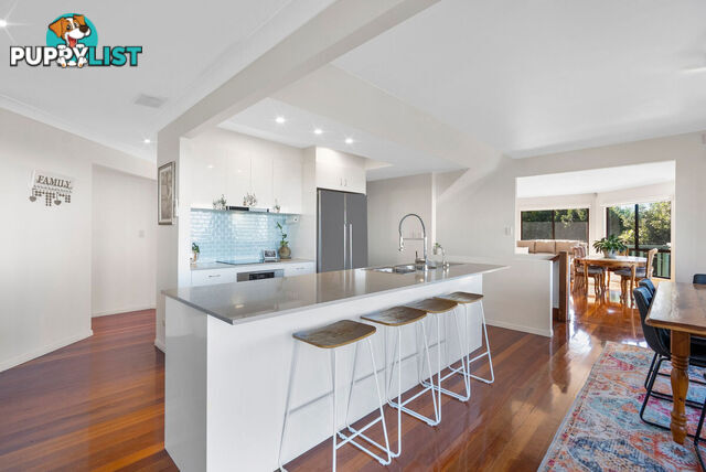 50 Macrozamia Drive CLAGIRABA QLD 4211