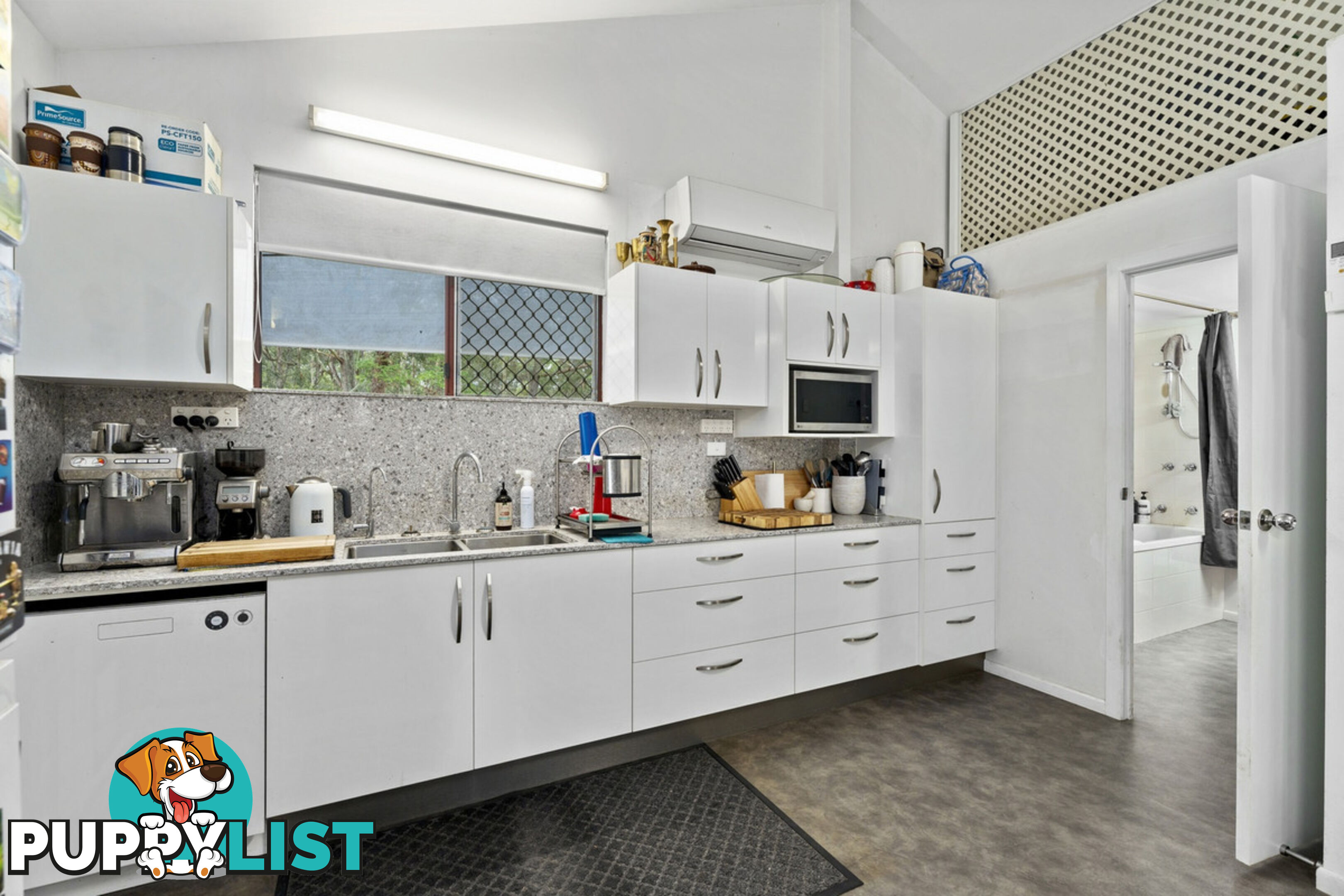 24 North Street NERANG QLD 4211