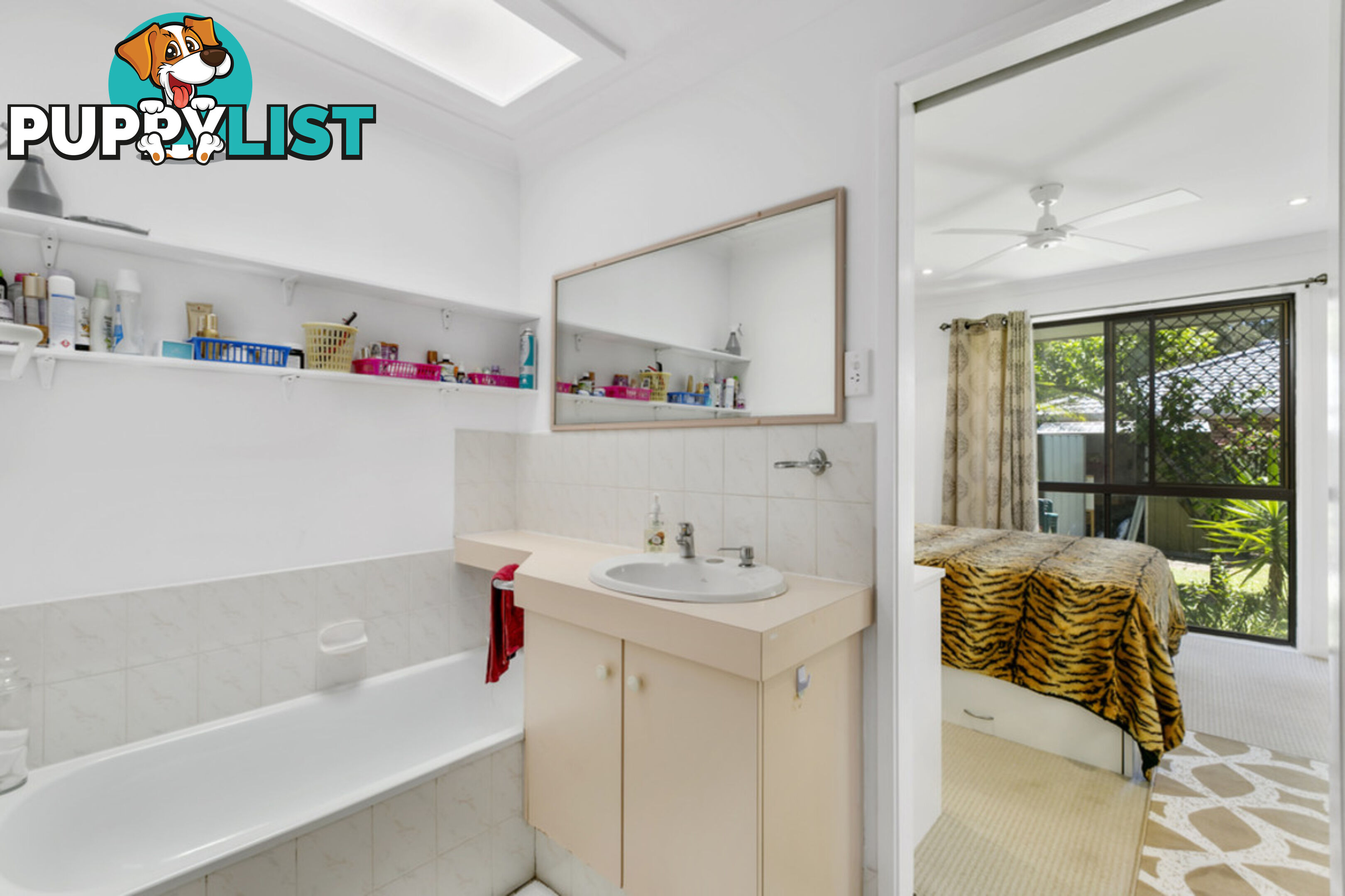 2/3 Jessica Court ARUNDEL QLD 4214