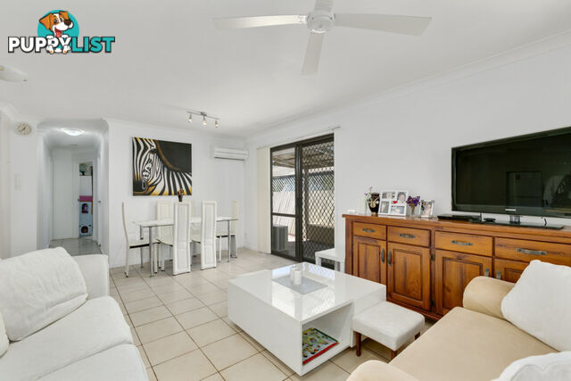 2/3 Jessica Court ARUNDEL QLD 4214