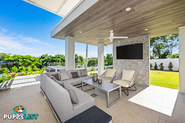 7008 Riverview Crescent SANCTUARY COVE QLD 4212