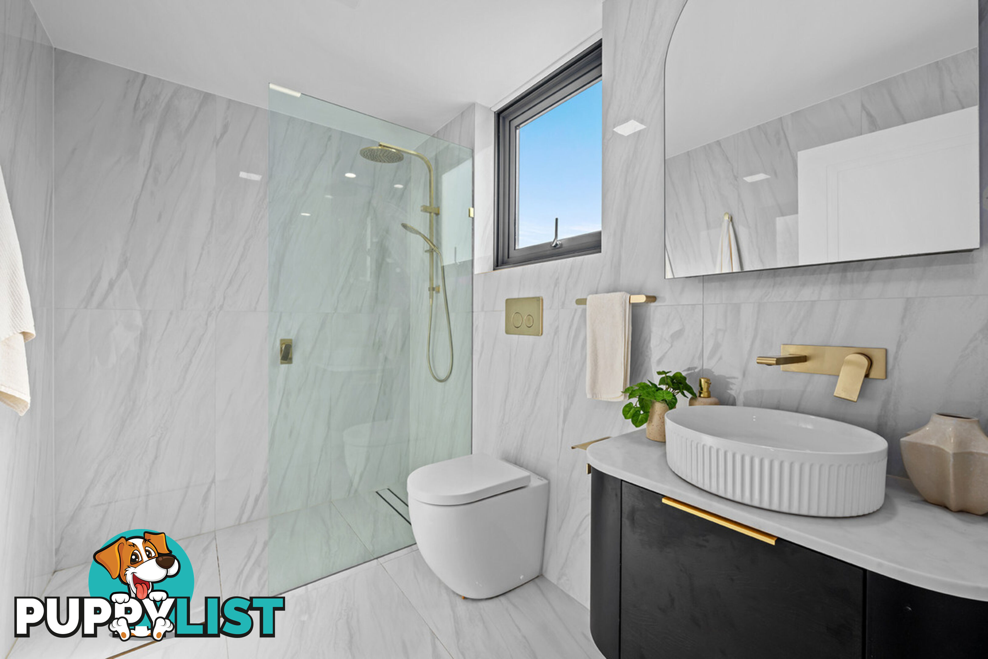 7008 Riverview Crescent SANCTUARY COVE QLD 4212