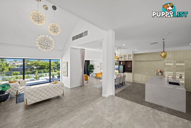 7008 Riverview Crescent SANCTUARY COVE QLD 4212