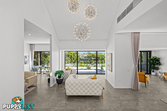 7008 Riverview Crescent SANCTUARY COVE QLD 4212