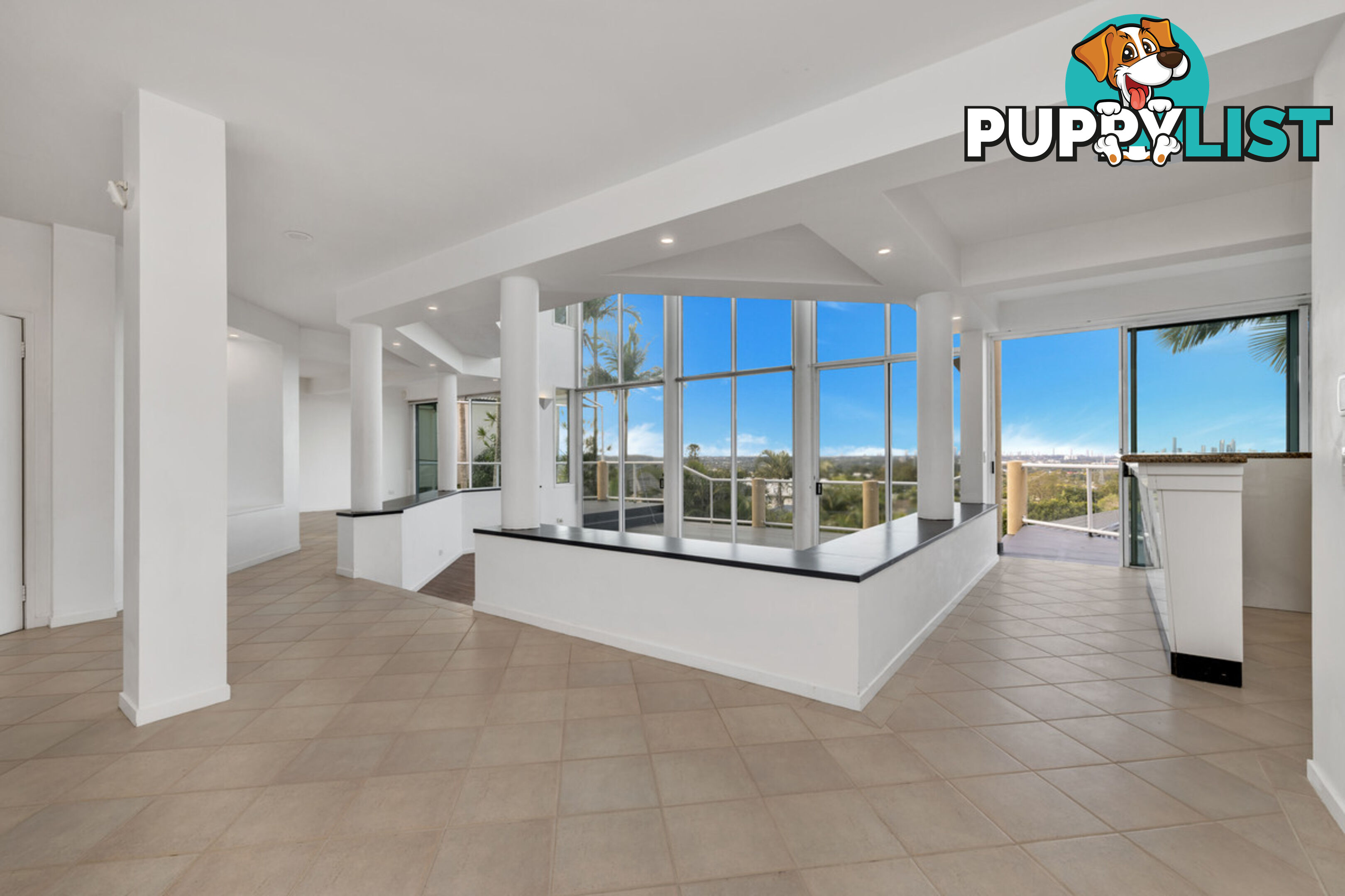14 Bellavista Close HIGHLAND PARK QLD 4211