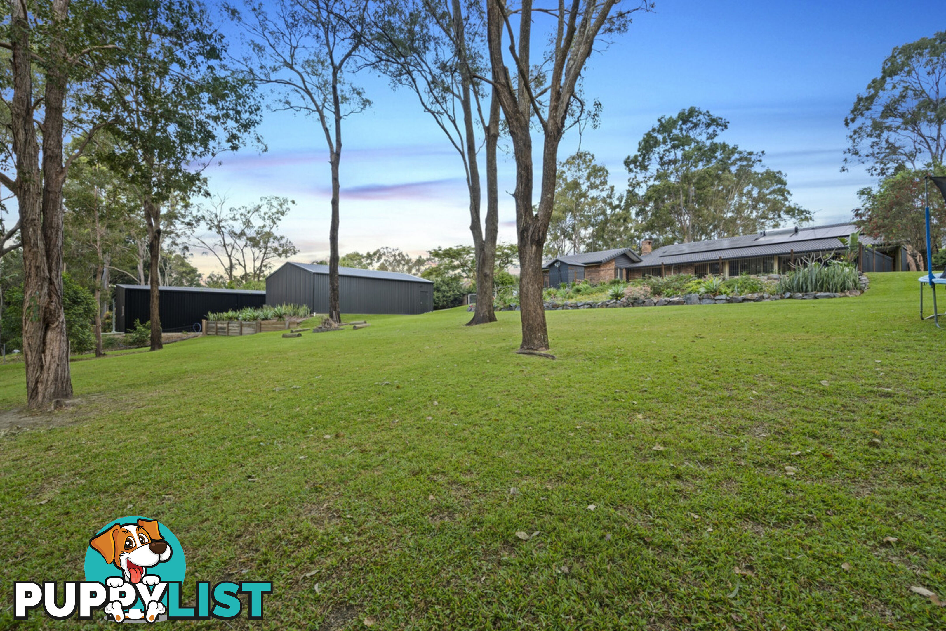 43 Winderadeen Drive HIGHLAND PARK QLD 4211