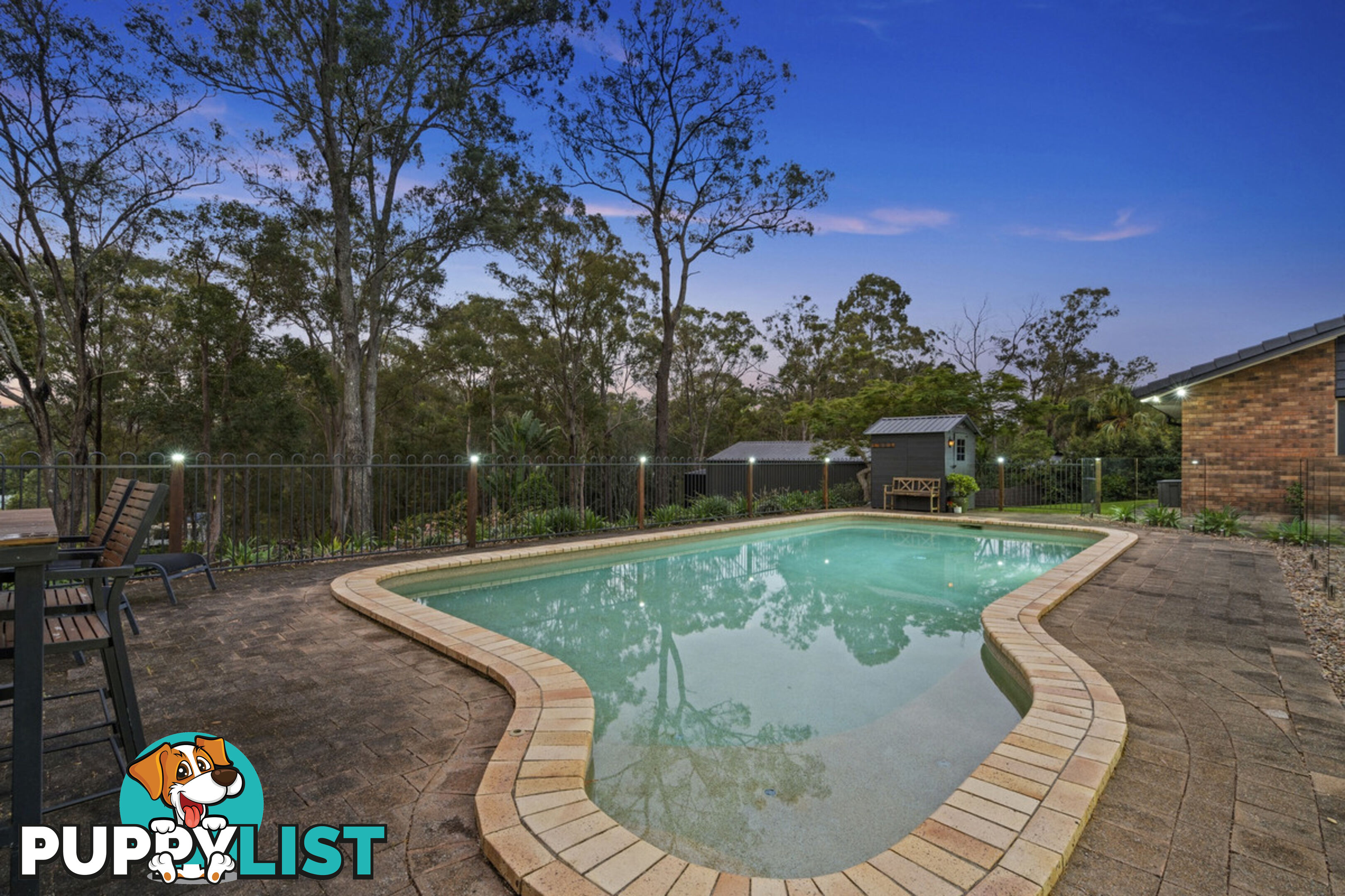 43 Winderadeen Drive HIGHLAND PARK QLD 4211