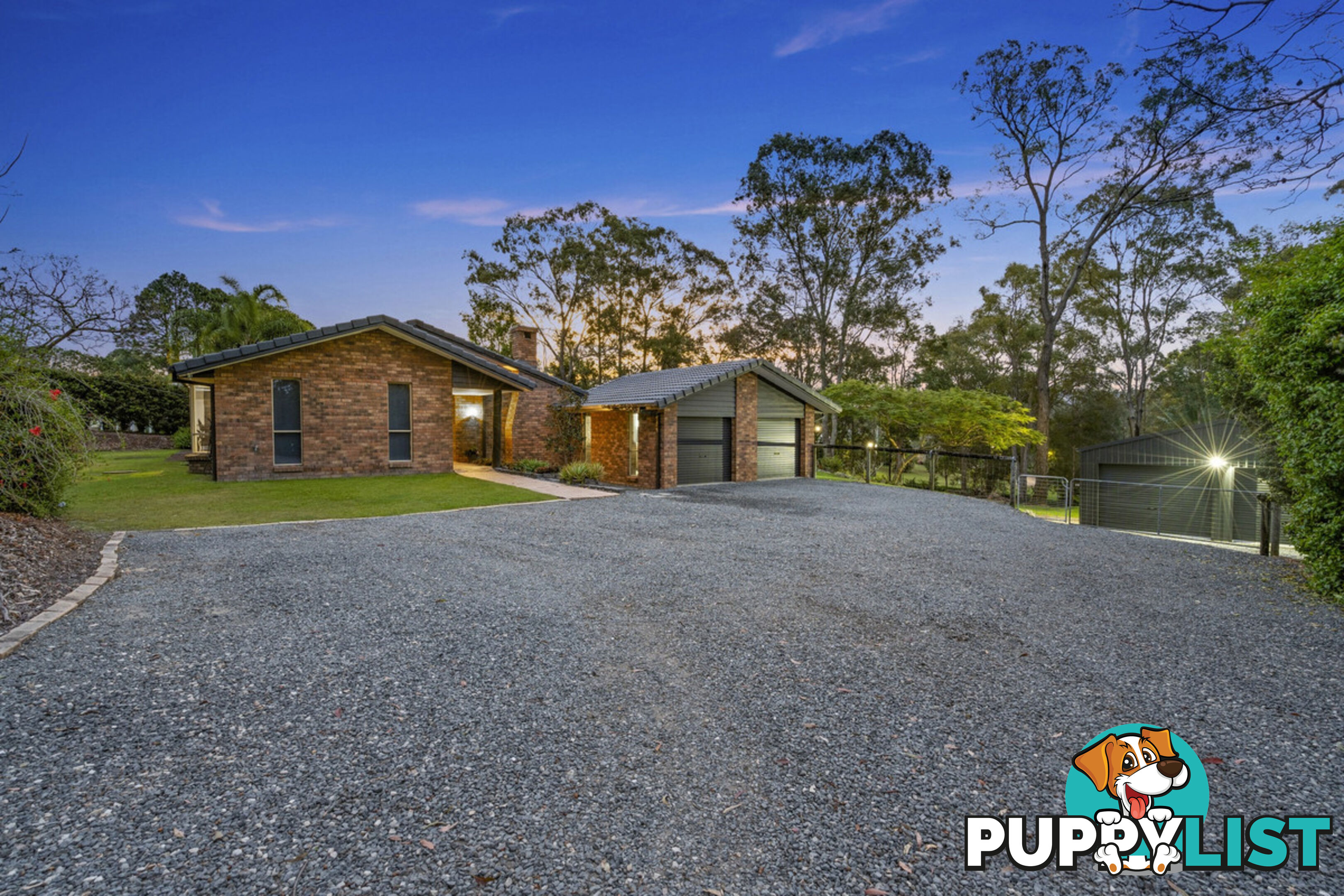 43 Winderadeen Drive HIGHLAND PARK QLD 4211