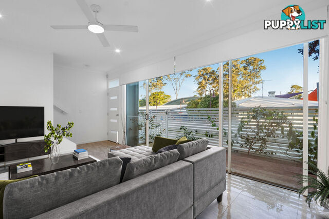 8/30 Martin Street NERANG QLD 4211