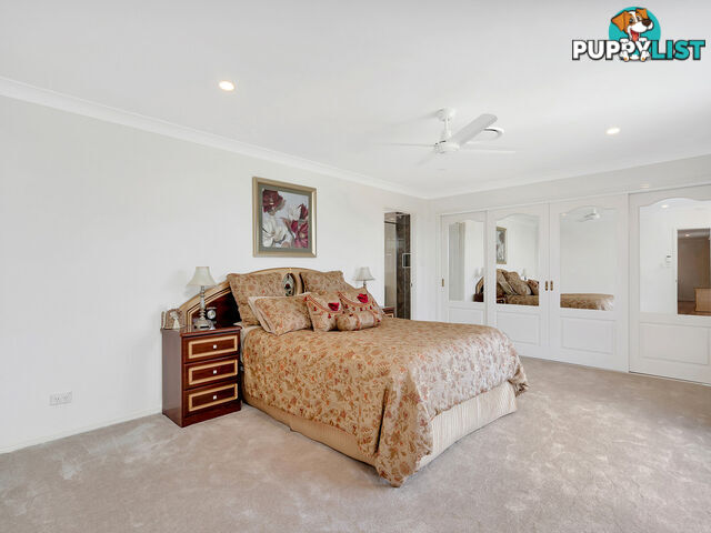 4 Bellavista Close HIGHLAND PARK QLD 4211