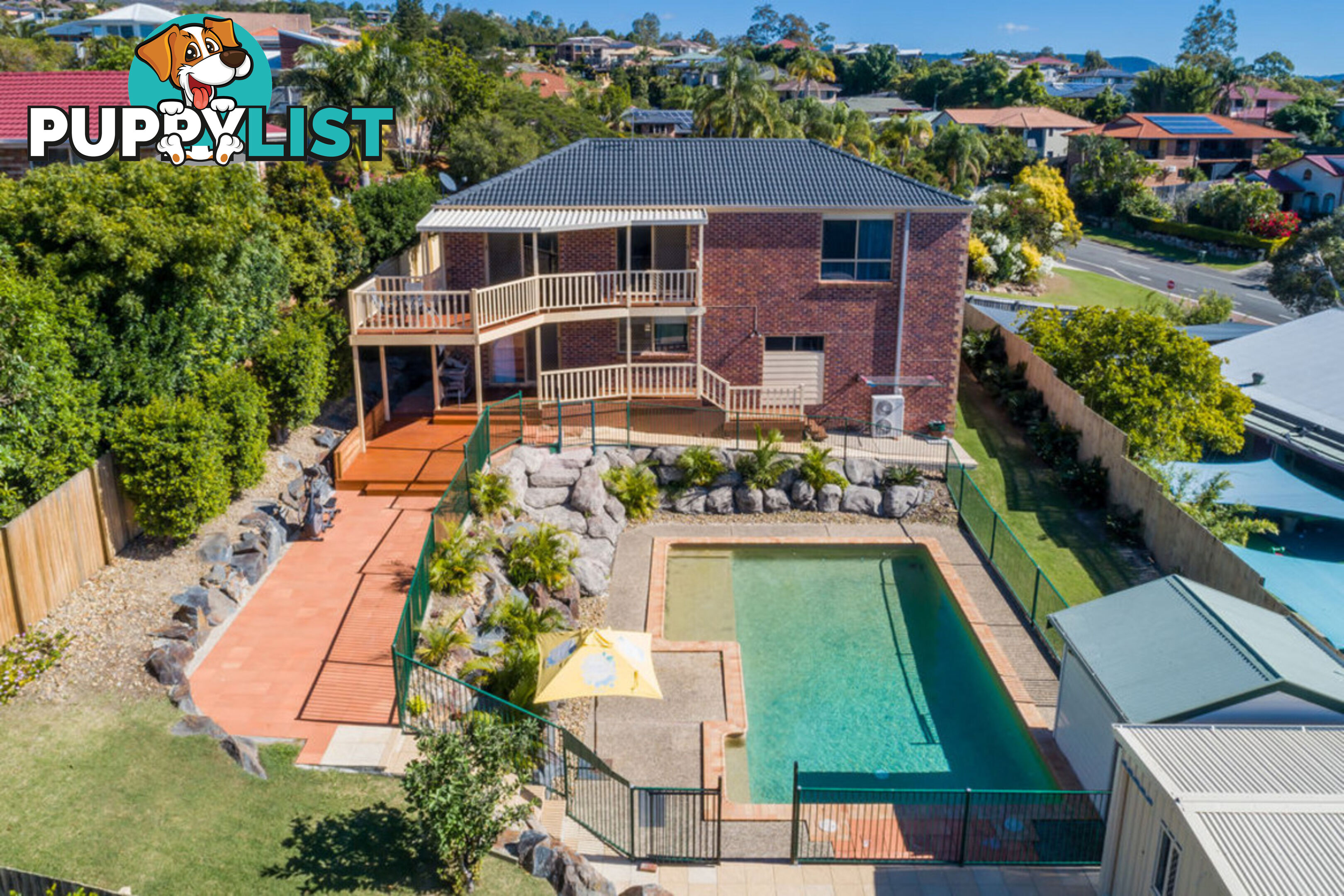 4 Bellavista Close HIGHLAND PARK QLD 4211