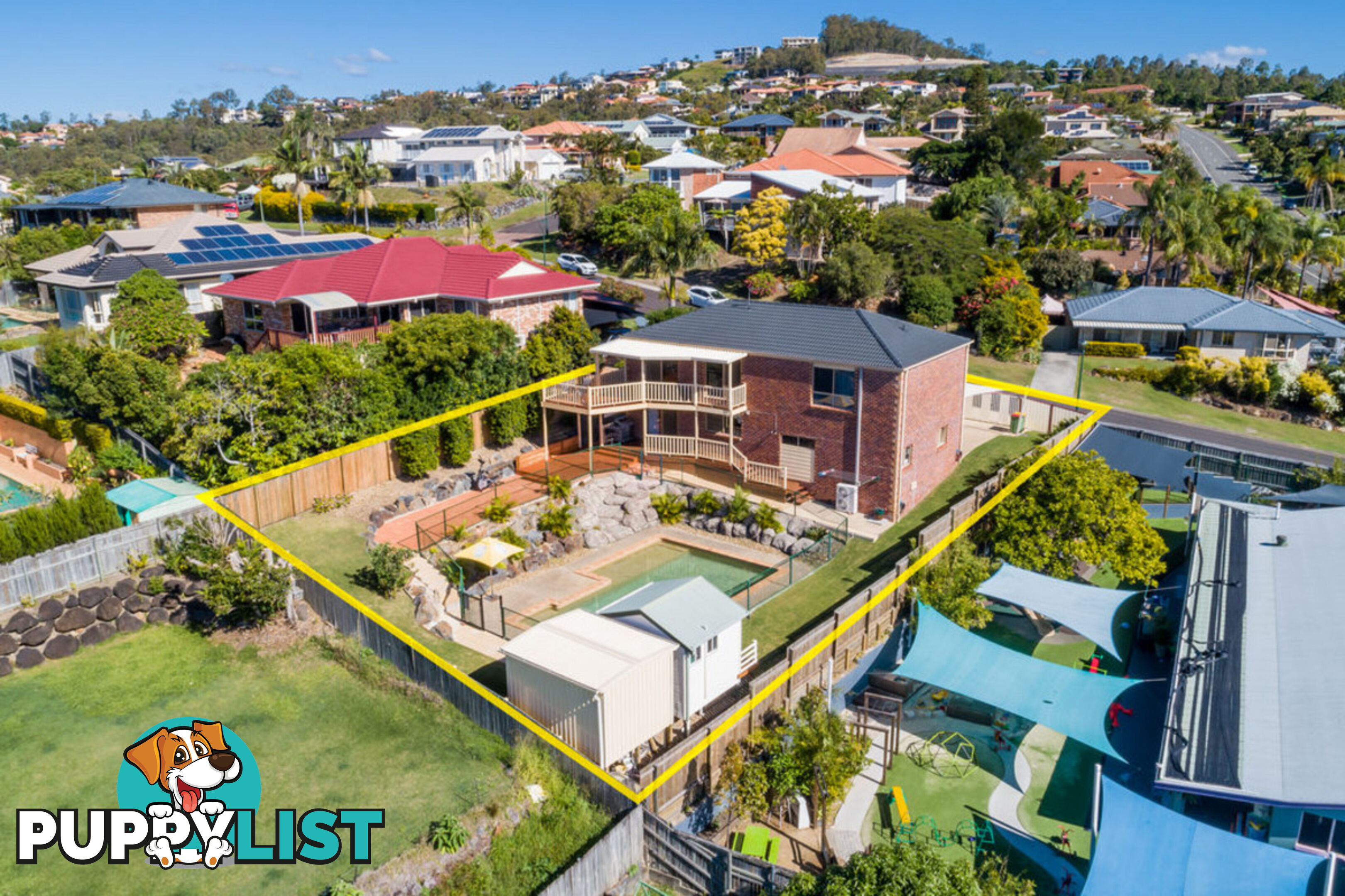 4 Bellavista Close HIGHLAND PARK QLD 4211