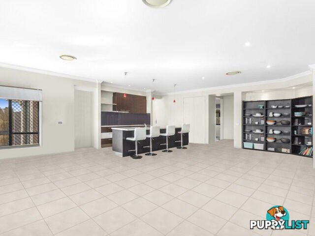 7 Pincally Crescent ORMEAU QLD 4208