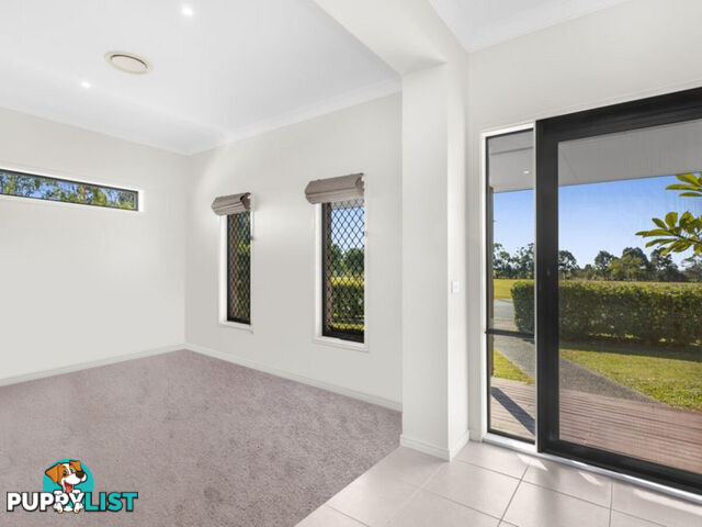 7 Pincally Crescent ORMEAU QLD 4208