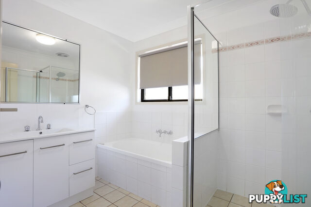 7 Prefect Close UPPER COOMERA QLD 4209